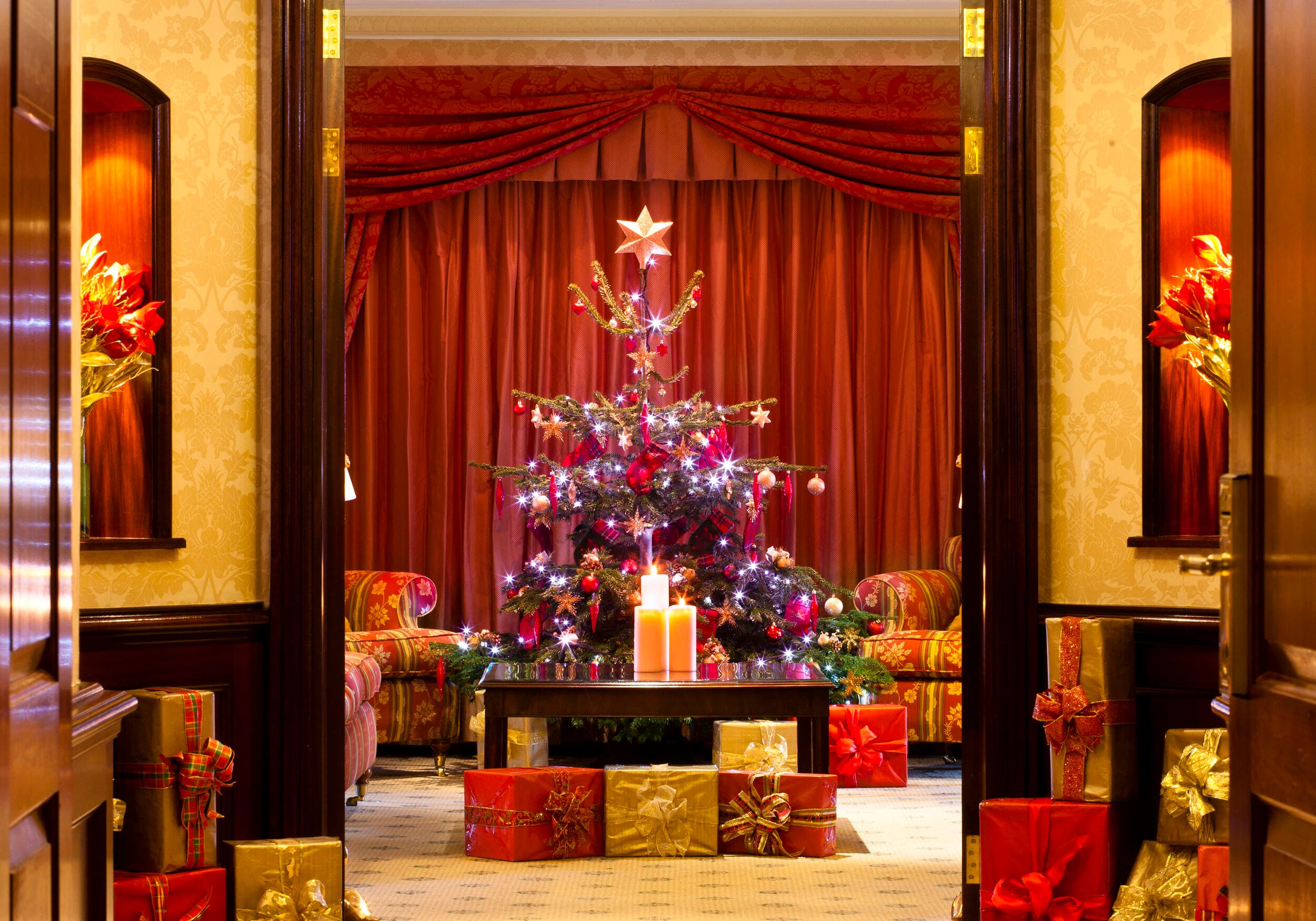 Hotel Offer Resort Festive Stay Celtic Manor Resort